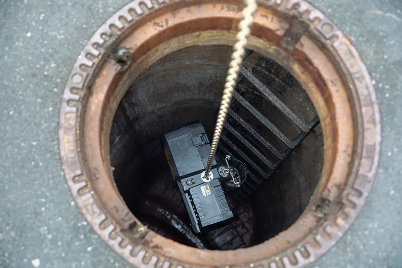 Akkubetriebener Elektro-Kettenzug: Überall verwendbar, auch im Außenbereich